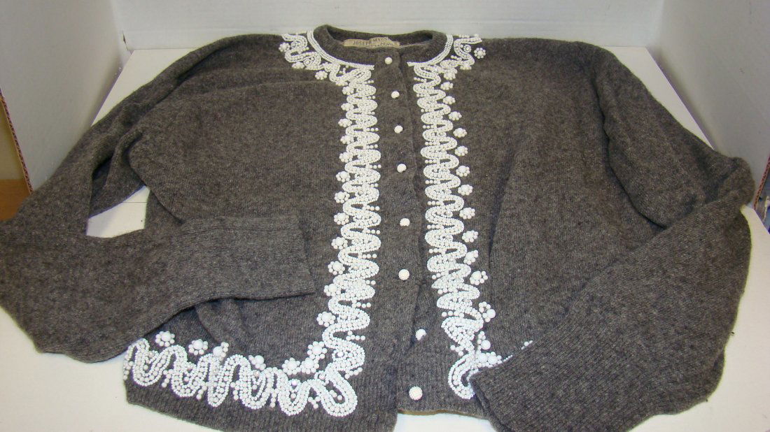 VTG J. MAGNIN BEADED CASHMERE SWEATER: VINTAGE JOESPH MAGNIN BEADED CASHMERE SWEATER - GRAY CASHMERE SWEATER WITH WHITE BEADS AND CLEAR RHINESTONES - ORIGINAL TAG - SIZE NOT MARKED BUT LOOKS LIKE A SMALL