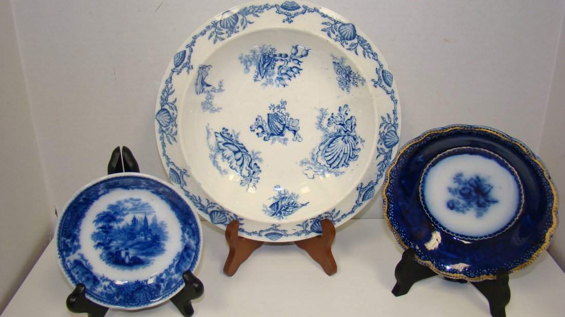 3 VINTAGE FLOW BLUE BOWLS: 3 VINTAGE FLOW BLUE BOWLS - 6'' ENGLISH FLOW BLUE BOWL - MARKED ON BACK BUT CAN'T MAKE OUT THE MAKER - 5'' NONPARETE B&L ENGLAND FLOW BLUE BOWL AND A 10'' BURLEY AND COMPANY BOWL