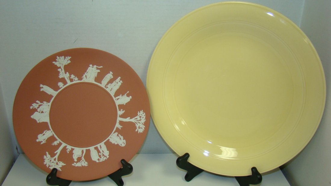 WEDGWOOD PLATE & VERNON KILN PLATE (1 of 5)