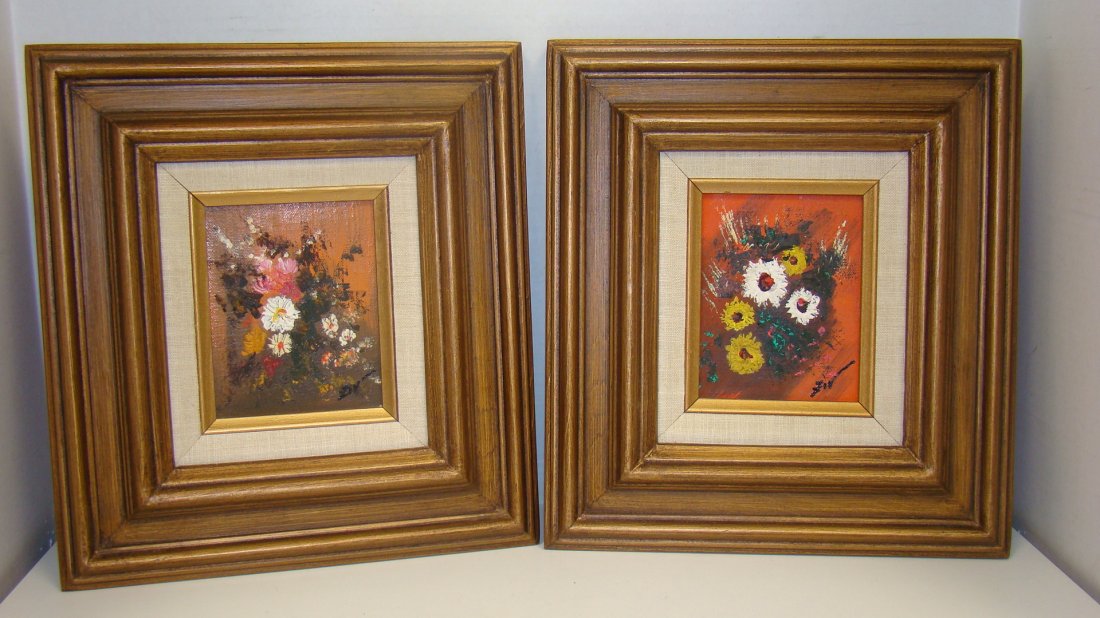 2 SMALL FRAMED OIL ON CANVAS - FLOWERS (1 of 4)