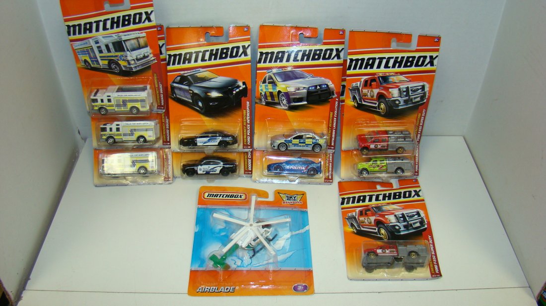 11 MATCHBOX EMERGENCY RESPONSE CARS (1 of 6)