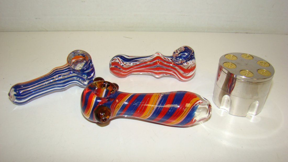 3 ''NEW'' DOUBLE BLOWN ART GLASS SMOKING PIPE (1 of 5)
