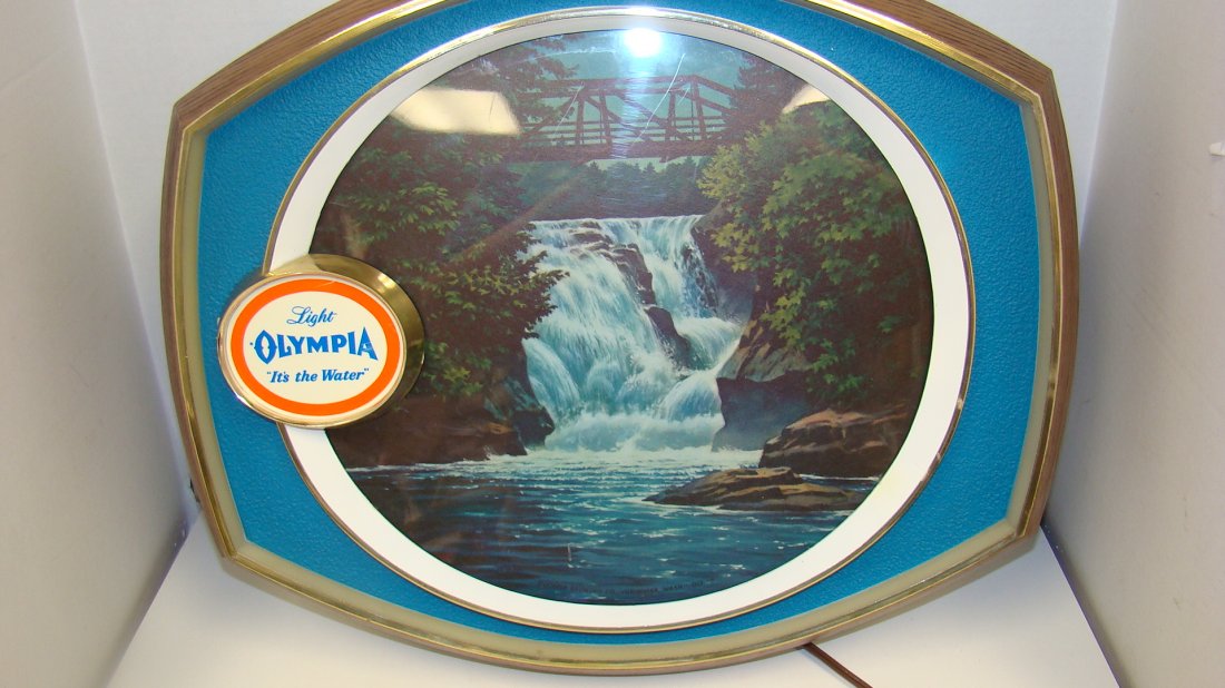 VINTAGE OLYMPIA LIGHT BEER LIGHTED BAR SIGN (1 of 5)