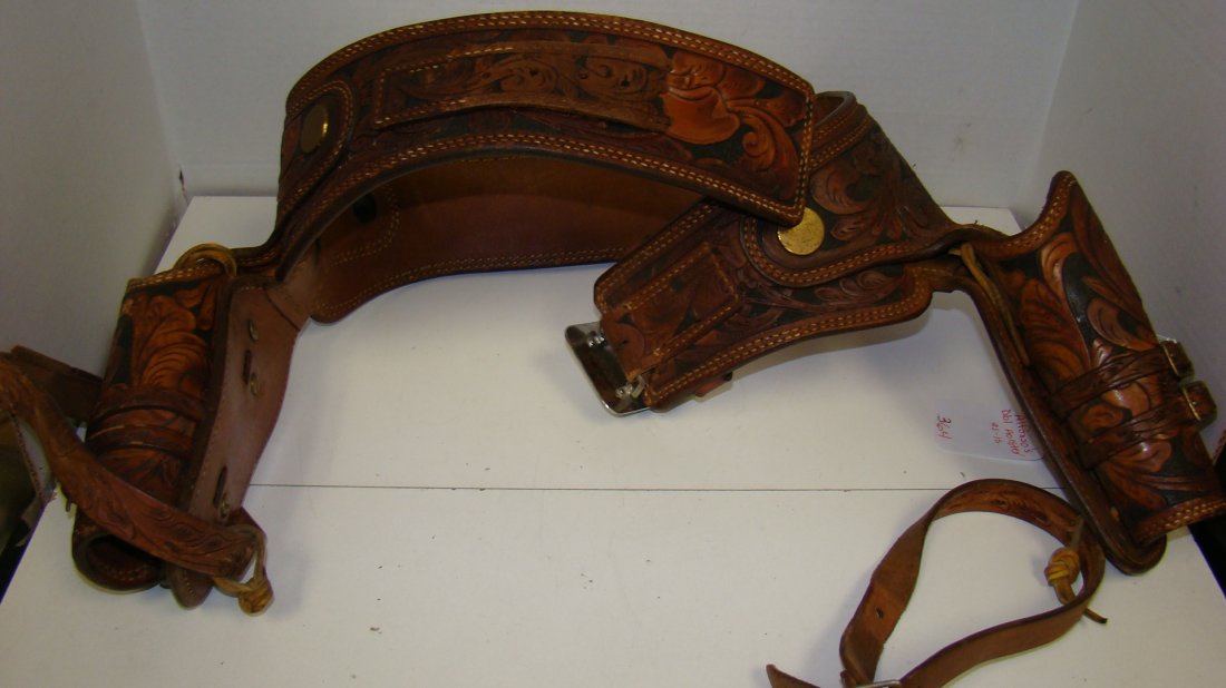 ALSONSO'S LEATHER DOUBLE HOLSTER BELT (1 of 9)