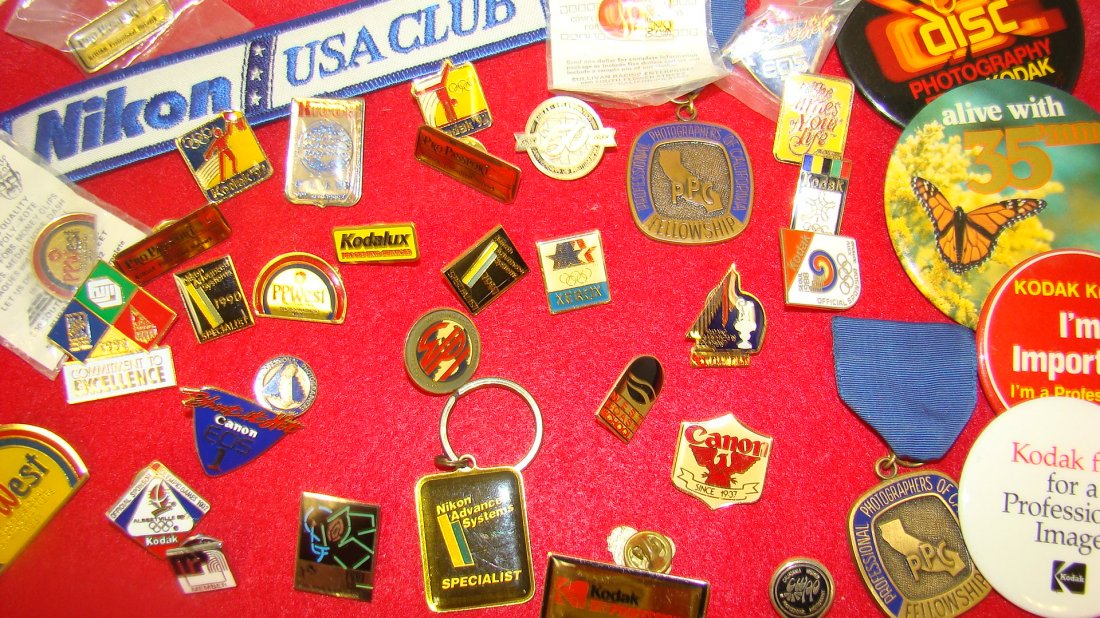 VARIOUS PHOTOGRAPHY PINS-BUTTONS AND MORE (1 of 5)