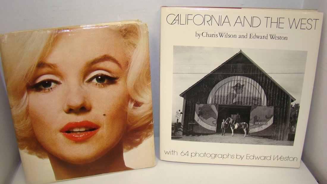 2 COLLECTOR BOOKS (1 of 7)