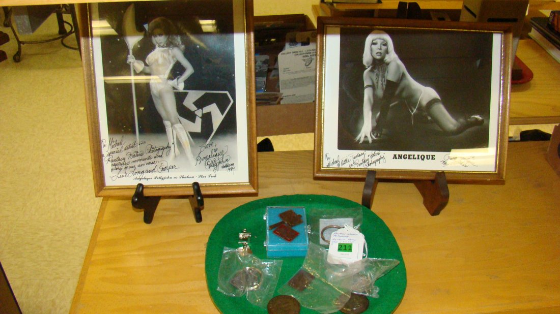 2  AUTOGRAPHED PHOTOS - 1 STAR TREK AND MORE (1 of 8)