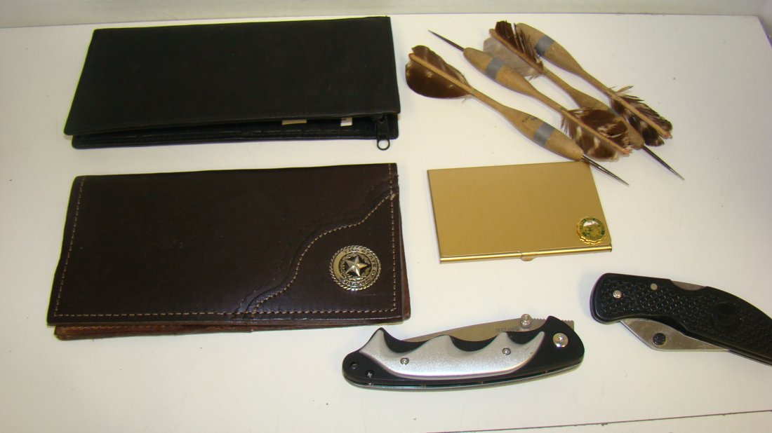 VARIOUS FUN COLLECTIBLES (1 of 9)