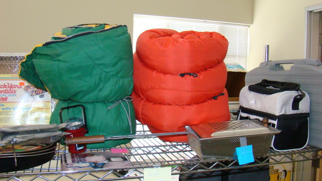 VARIOUS CAMPING ITEMS (1 of 5)