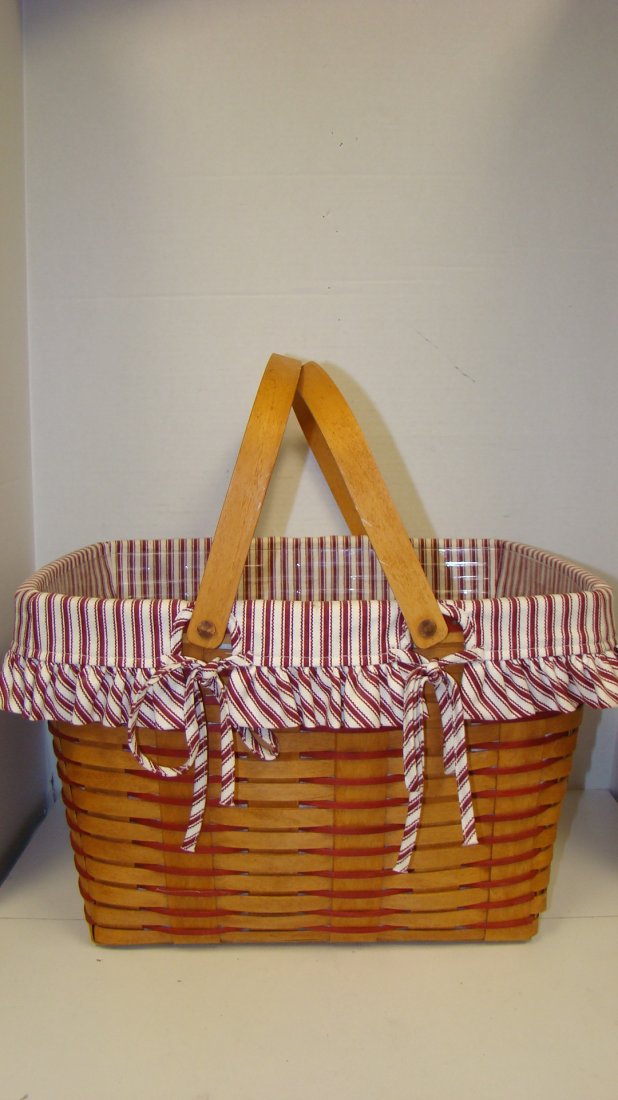 1994 LONGABERGER LARGE MARKET BASKET (1 of 4)