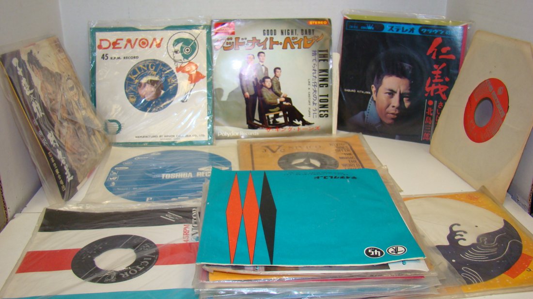 24 VARIOUS JAPANESE 45 RPM RECORDS (1 of 10)