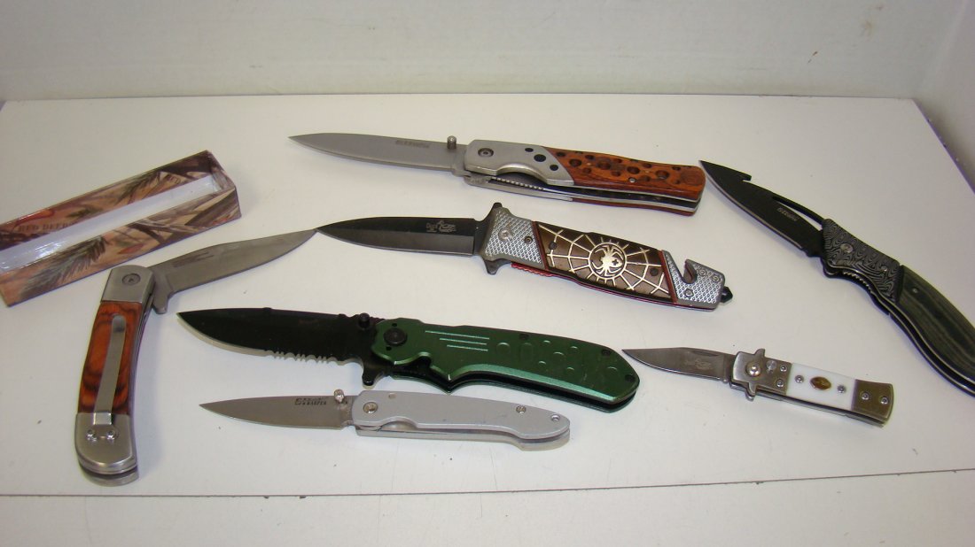 7 VARIOUS ''LIKE NEW'' FOLDING KNIVES (1 of 6)