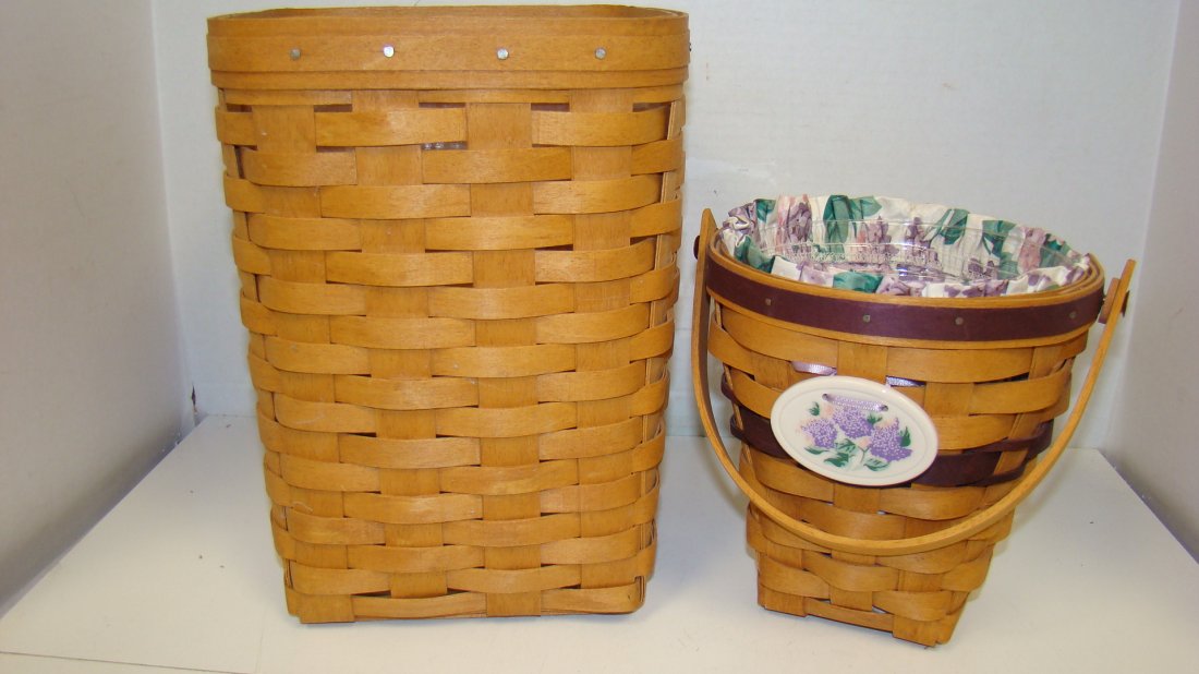 (2) 1994 LONGABERGER BASKETS (1 of 7)
