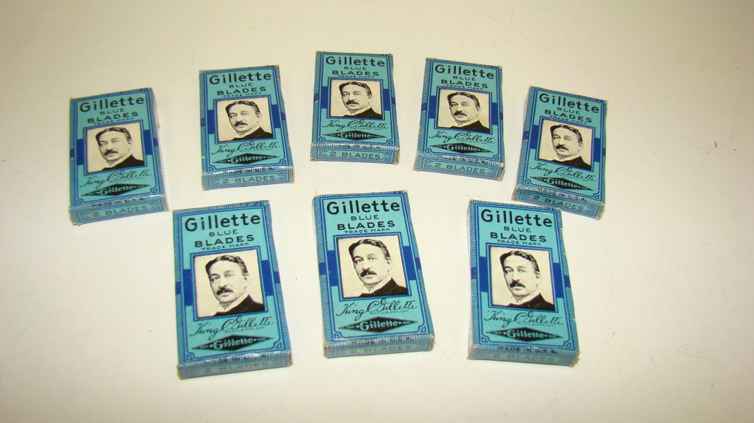 8 NOS BOXES OF 2 GILLETTE BLUE BLADES (1 of 2)
