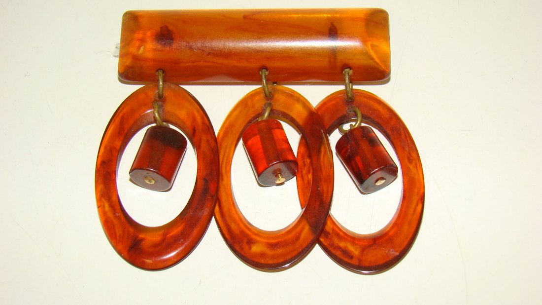DECO TORTOISE SHELL BAKELITE BROOCH (1 of 3)