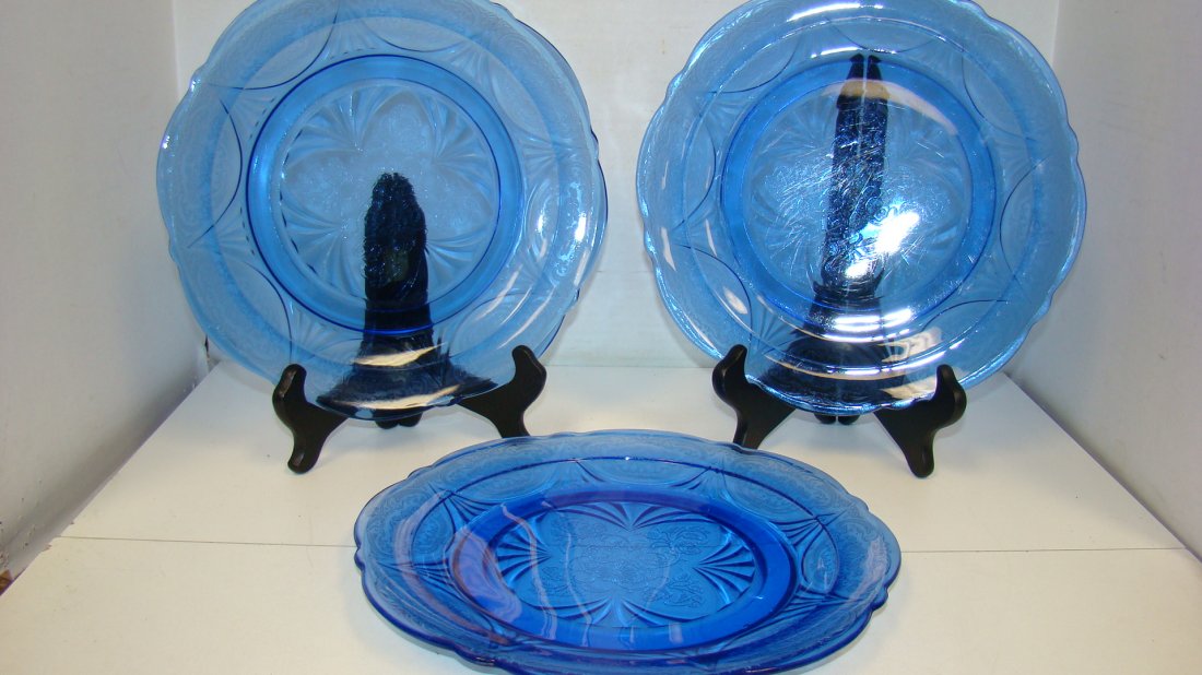 3 ROYAL LACE BLUE GLASS PLATES (1 of 3)
