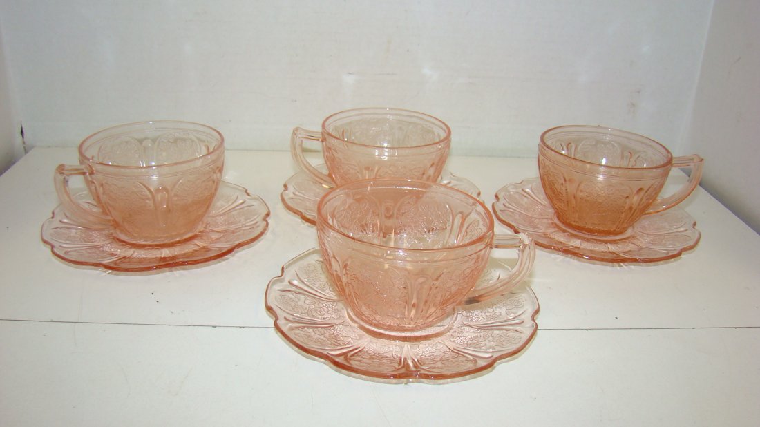 4 PINK DEP GLASS C&S CHERRY BLOSSOM (1 of 5)
