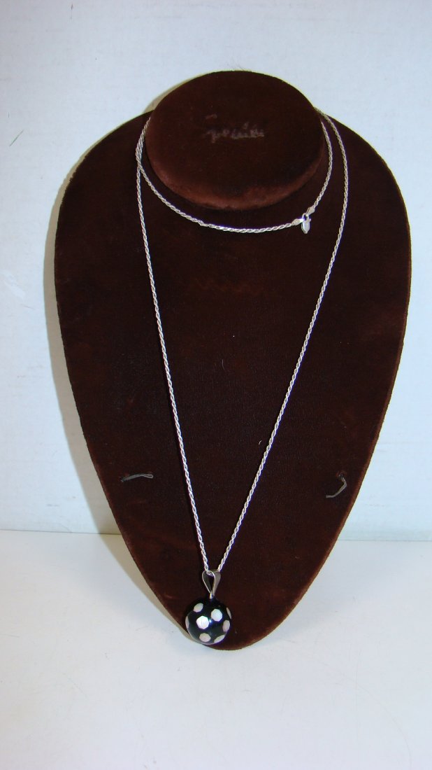 36'' STERLING CHAIN & MOP INLAY PENDANT (1 of 4)