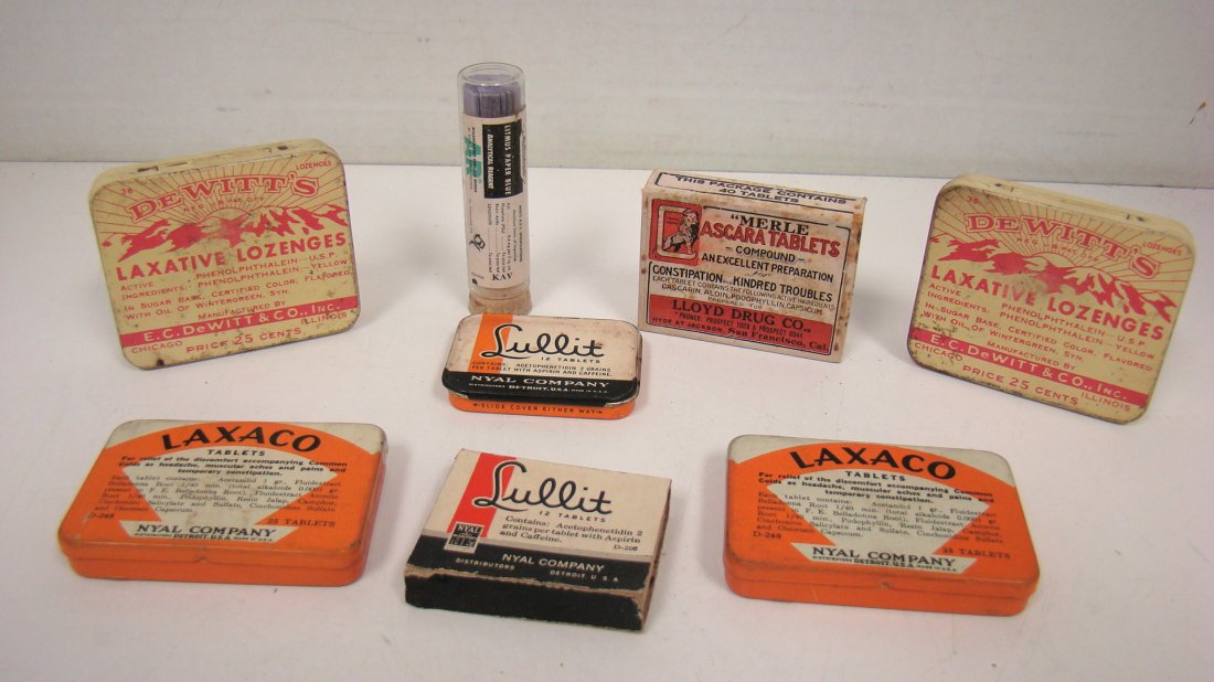 8 VARIOUS PHARMACEUTICAL COLLECTIBLES (1 of 4)