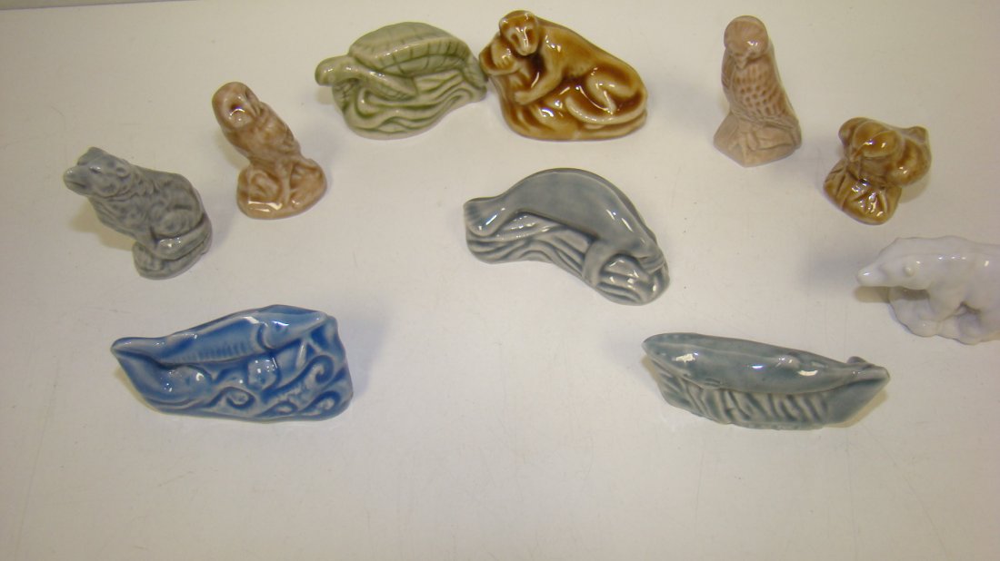 10 WADE WIMMSIES ENDANGERED SPECIES FIGURES: 10 VARIOUS WADE WIMMSIES ENDANGERED SPECIES FIGURES - WOLF - 2 OWLS - BIRD - POLAR BEAR - TORTOISE - 2 FISH - MONKEY AND A SEAL TYPE ANIMAL