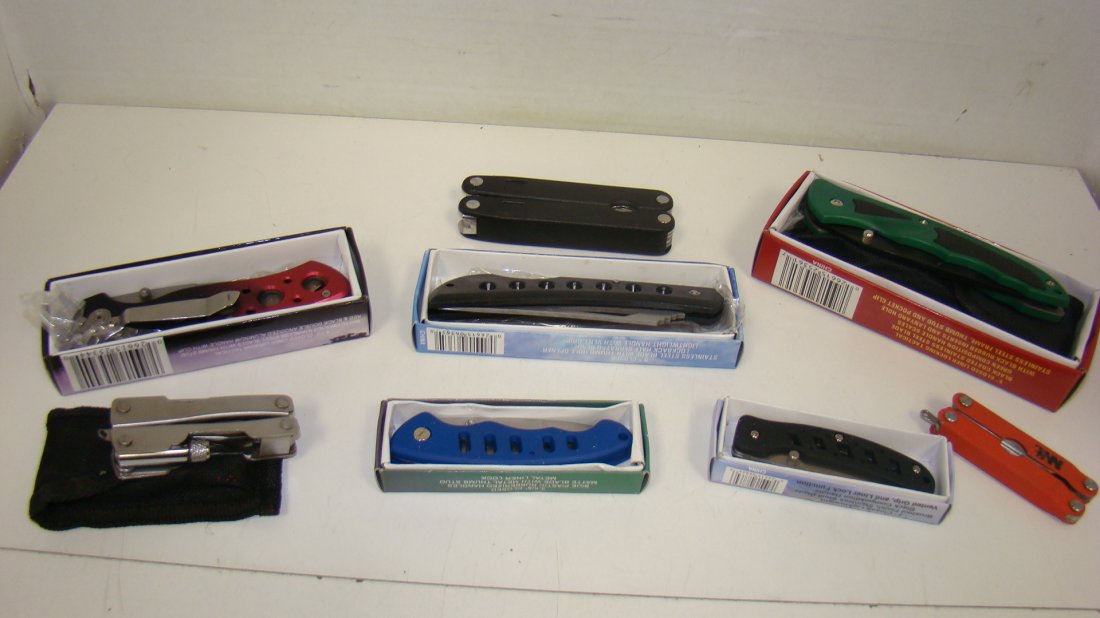 5 NIB FOLDING KNIVES & 3 MULTI-TOOLS: 5 NIB FROST CUTLERY FOLDING KNIVES - ZEPPLIN FOLDER II - EAGLE EYE II - STORM SURGE - CHIEF CUT A TRAIL AND MILLENNIUM 2000 II PLUS 3 MULTI-TOOLS