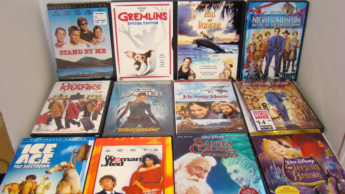 24 VARIOUS DVD MOVIES: 24 VARIOUS DVD MOVIES INCLUDING: STAND BY ME - GREMLINS - ICE AGE THE MELTDOWN - NIGHT AT THE MUSEUM - STARDUST - SLEEPLESS IN SEATTLE - SLEEPING BEAUTY - LARA CROFT TOMB RAIDER - DIRTY DANCING - SANT