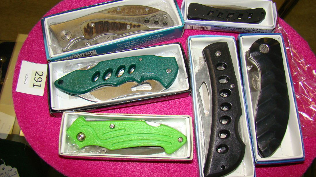 6 FROST CUTLERY KNIVES (1 of 2)