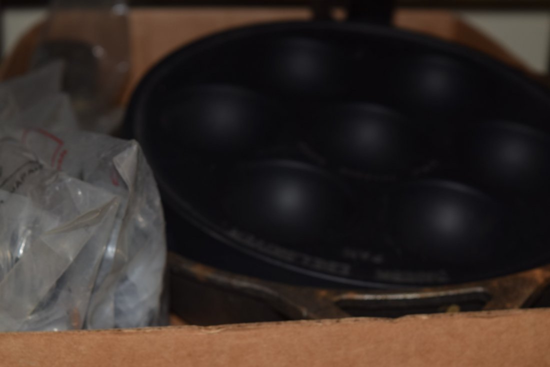 HALF SHELF-QWIK COOK GRILL & 2 CAST IRON PANS (1 of 3)