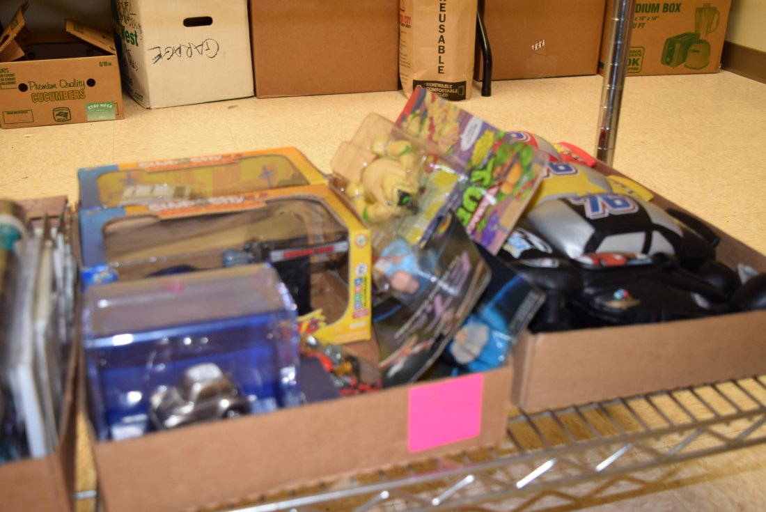 2 BOXES-VARIOUS TOY CARS (1 of 4)