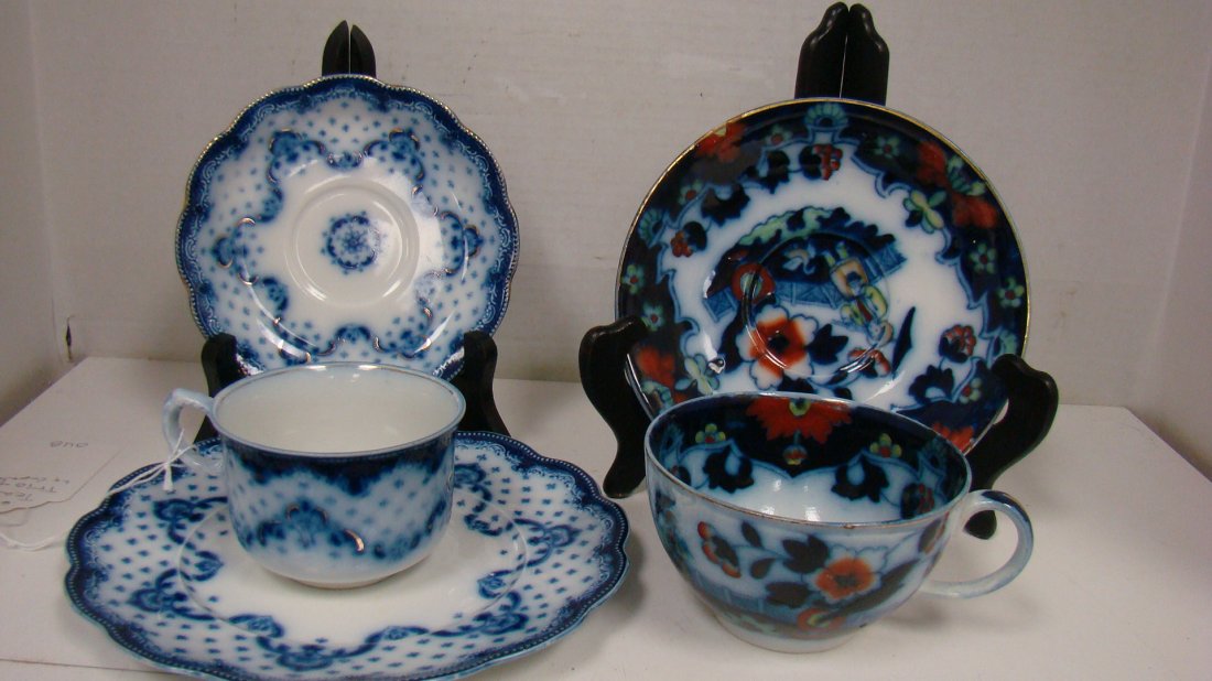 VTG FLOW BLUE TEA TRIO & LG CUP & SAUCER (1 of 10)