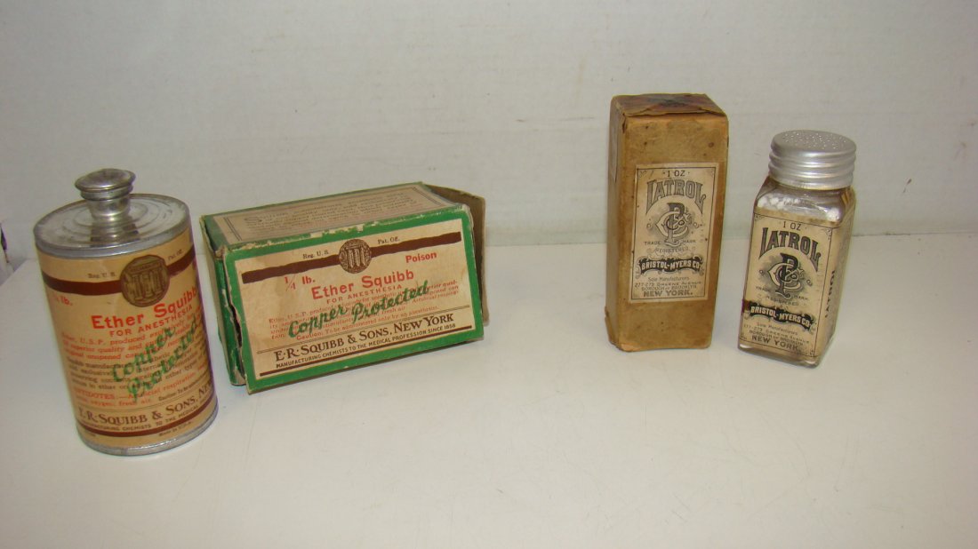 2 NOS MEDICINE BOTTLES (1 of 9)