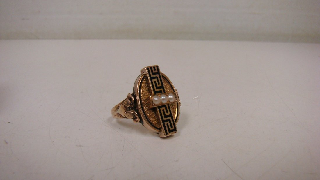 14K GOLD, BLACK ENAMEL & PEARL RING (1 of 3)