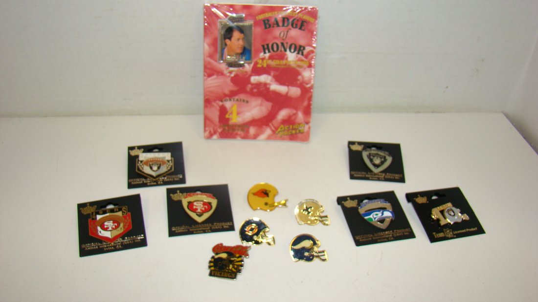 12 VARIOUS NFL LAPEL PINS (1 of 4)