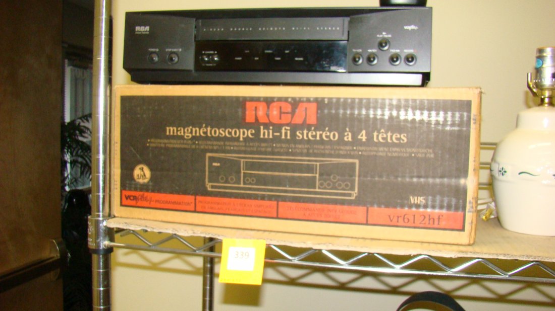 VARIOUS VINTAGE EPHEMERA (1 of 7)