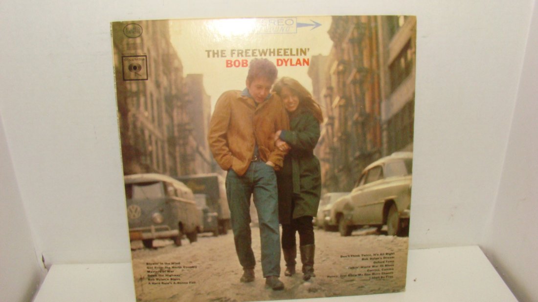 BOB DYLAN THE FREEWHEELIN' STEREO 360 RECORD: VINTAGE BOB DYLAN ''THE FREEWHEELIN''' STEREO 360 SOUND RECORD ALBUM - STEREO CS8786 - COLUMBIA RECORDS - COVER SHOWS MINOR WEAR AND HAS A WRINKLE ON THE BACK - SMALL STAIN ON BACK COVER - THIS ALBUM
