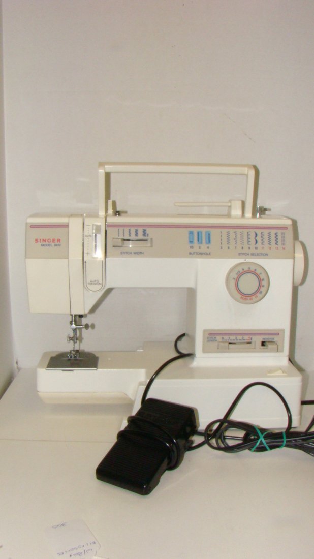 SINGER MODEL 9410 PORTABLE SEWING MACHINE