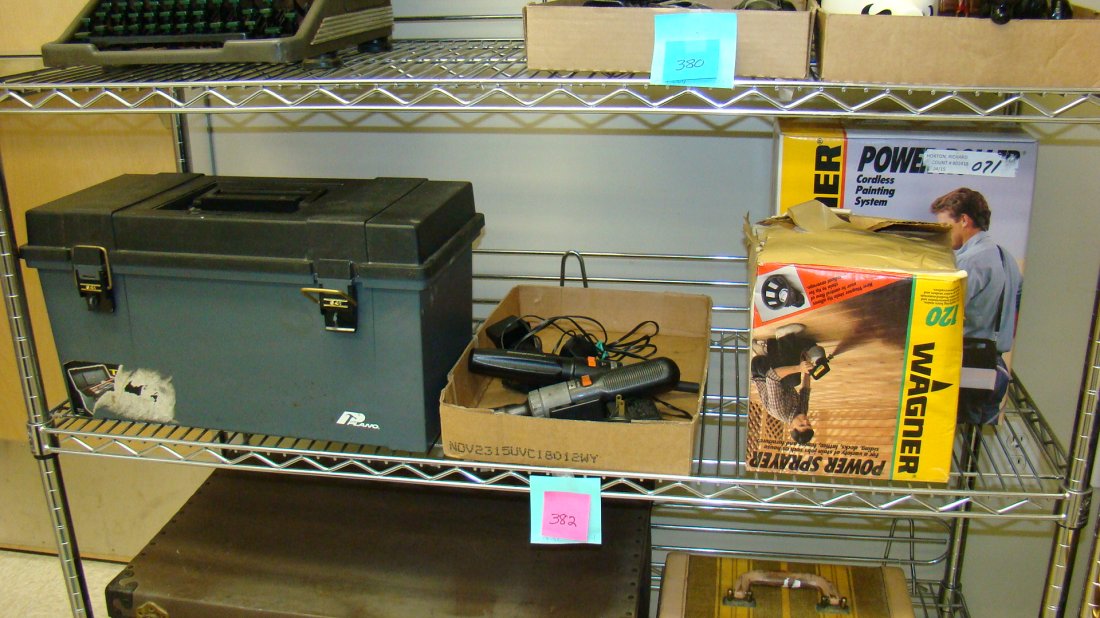 NIB WAGNER PAINT SPAYER AND MORE: NIB WAGNER PAINT SPRAYER, PLANO PLASTIC TOOL BOX - UPPER TRAY, 2 BLACK AND DECKER CORELESS SCREW DRIVERS WITH CHARGERS - WORK, AND 2 SMALL WOOD CHISELS