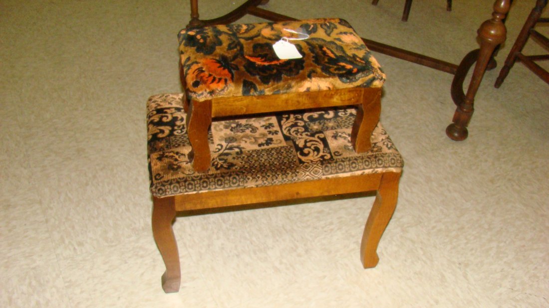 2 VTG UPHOLSDTERED TOP FOOT STOOLS (1 of 5)
