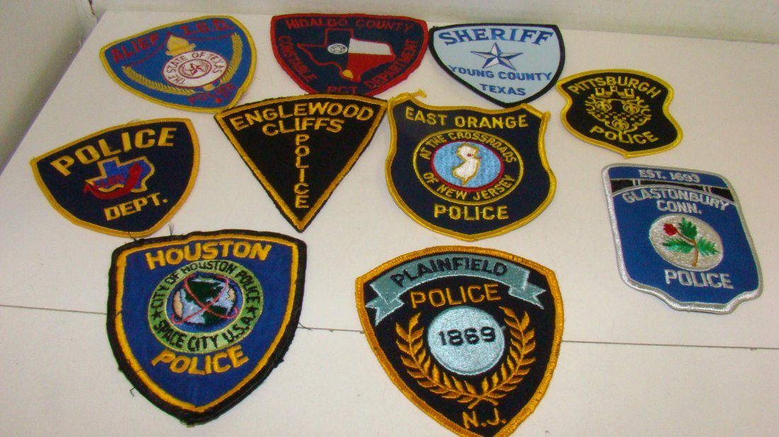 10 VARIOUS US LAW ENFORCEMENT PATCHES (1 of 9)