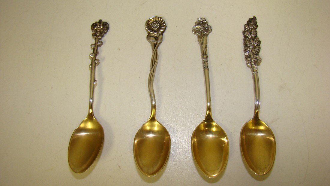 SET OF 4 REED & BARTON STERLING SPOONS (1 of 4)