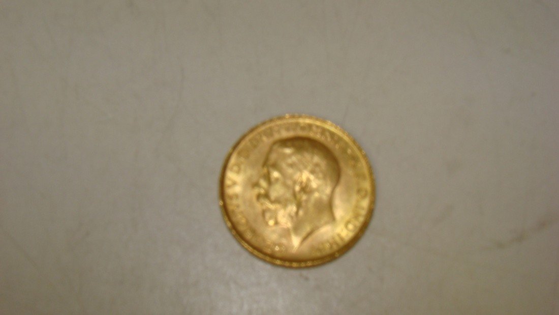 1918 BRITISH GEORGE V GOLD COIN (1 of 4)