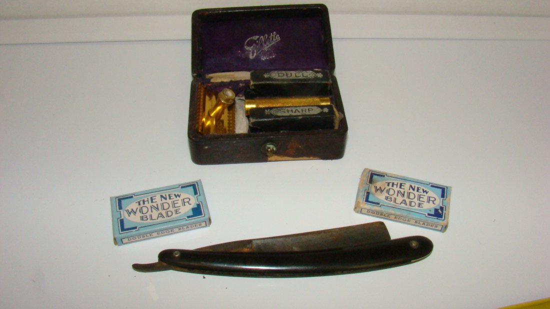VINTAGE SHAVING COLLECTIBLES (1 of 6)