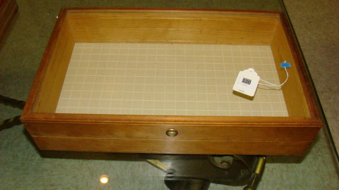 TABLE/COUNTER TOP DISPLAY CASE - OAK AND GLASS (1 of 3)