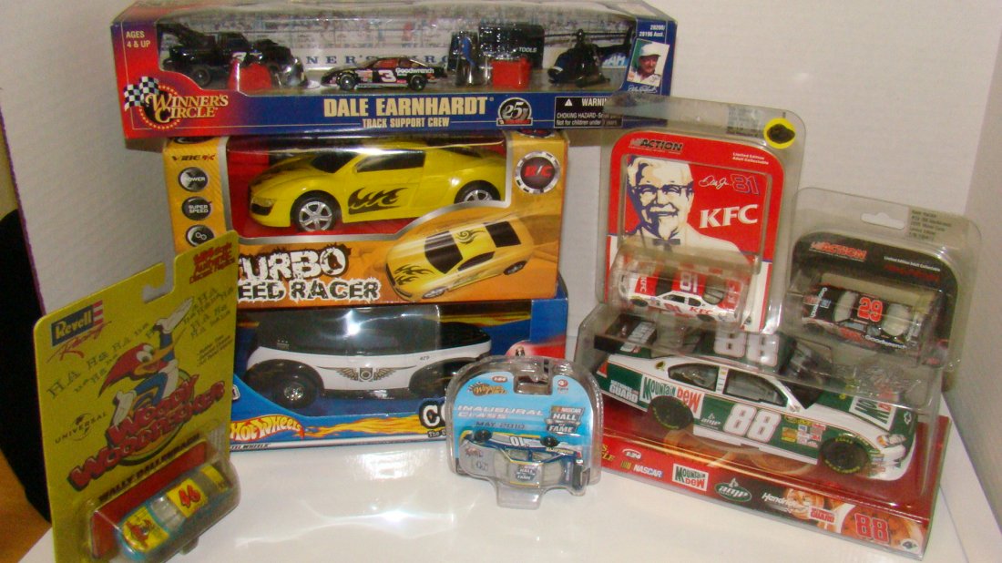 8 VARIOUS NIB DIE-CAST CARS (1 of 5)