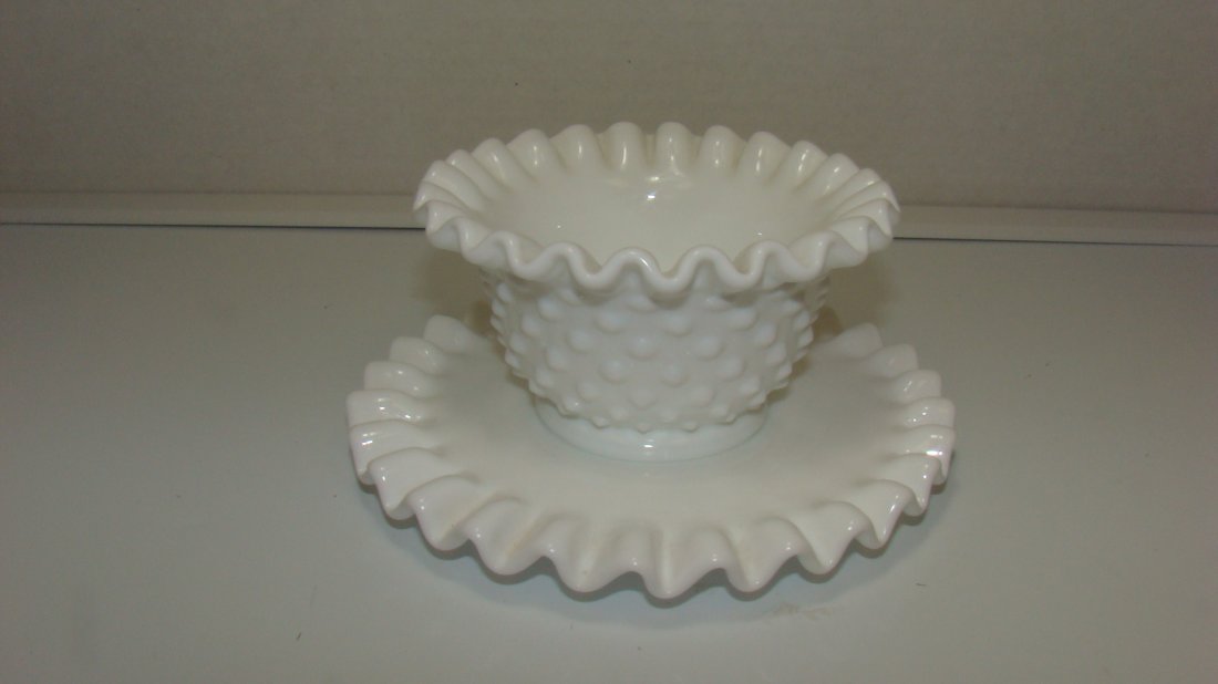 FENTON HOBNAIL MILK GLASS JELLY BOWL & PLATE (1 of 4)