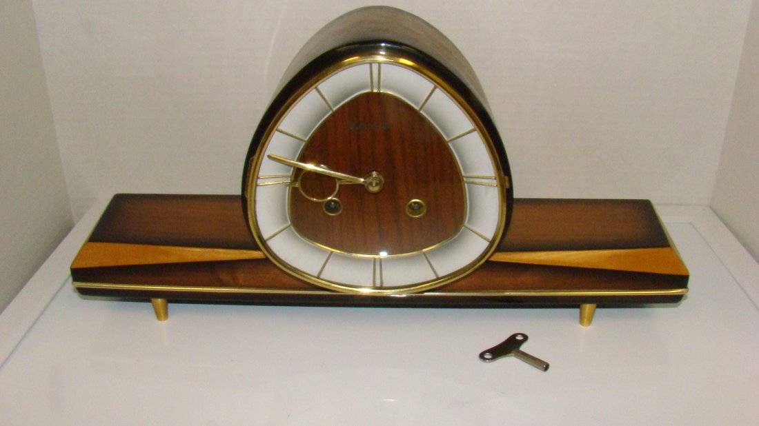 VINTAGE ''KEMLIR'' ART DECO MANTLE CLOCK (1 of 10)