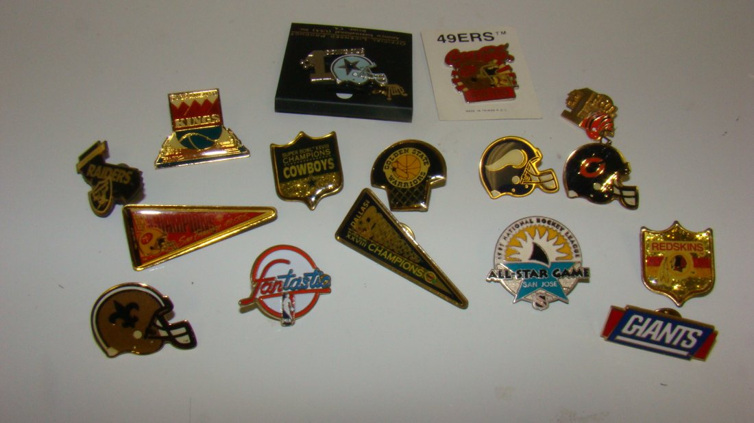 16 VARIOUS SPORTS LAPEL PINS (1 of 5)