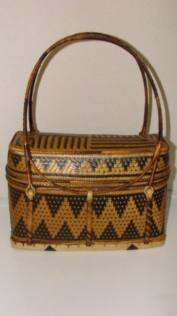 SO AMERICAN HAND WOVEN BASKET STYLE PURSE (1 of 5)