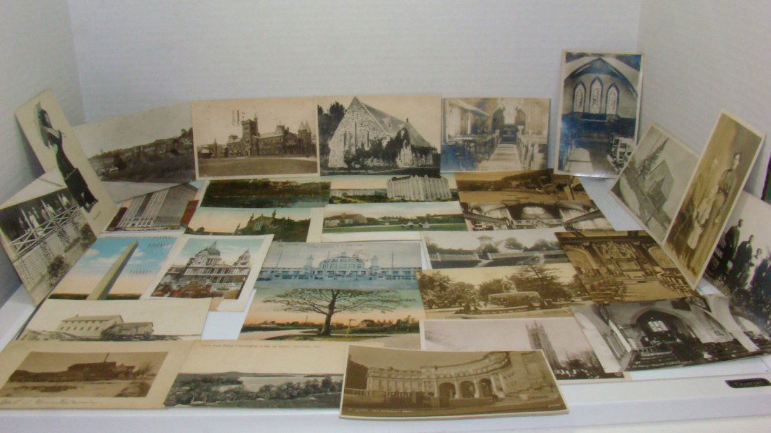 APPROX 35 VINTAGE POSTCARDS (1 of 10)