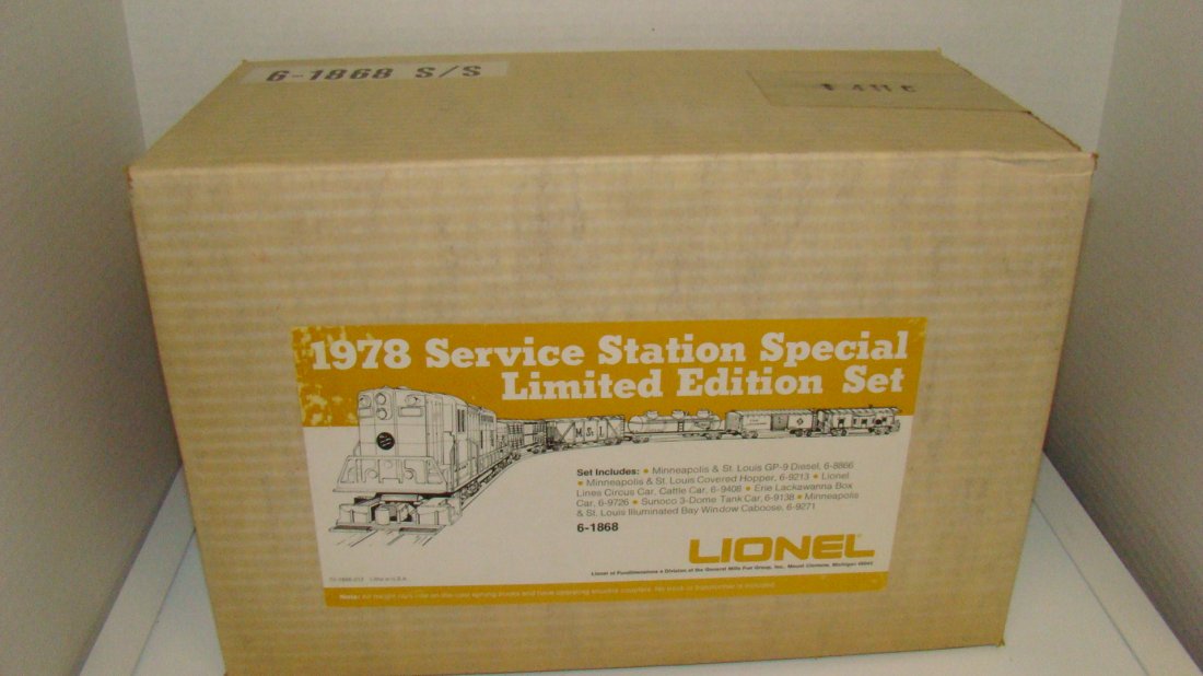 FACTORY SEALED LIONEL NO. 6-1868 S/S (1 of 6)